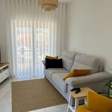 Casa Da Estacao_Sao Martinho Do Porto Apartment Екстериор снимка